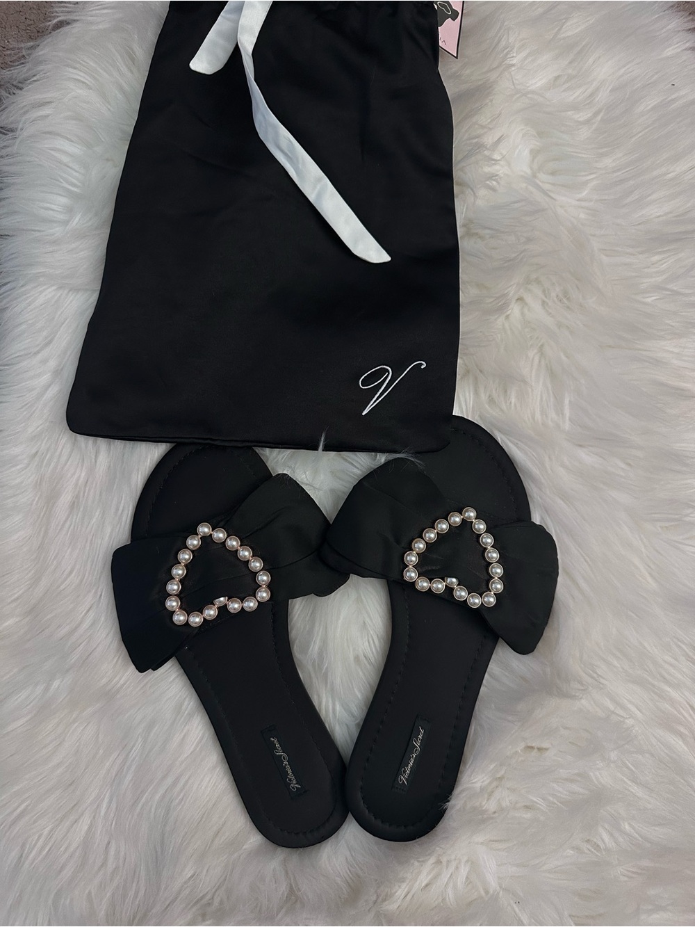 Victoria's Secret Black Bow Slide Sandals with Pearl Heart Accents